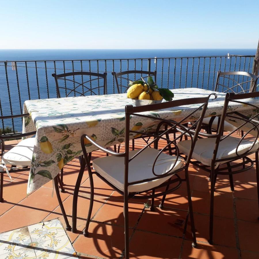 コンカ・デイ・マリーニ Rifugio Stellato Bed & Breakfast エクステリア 写真
