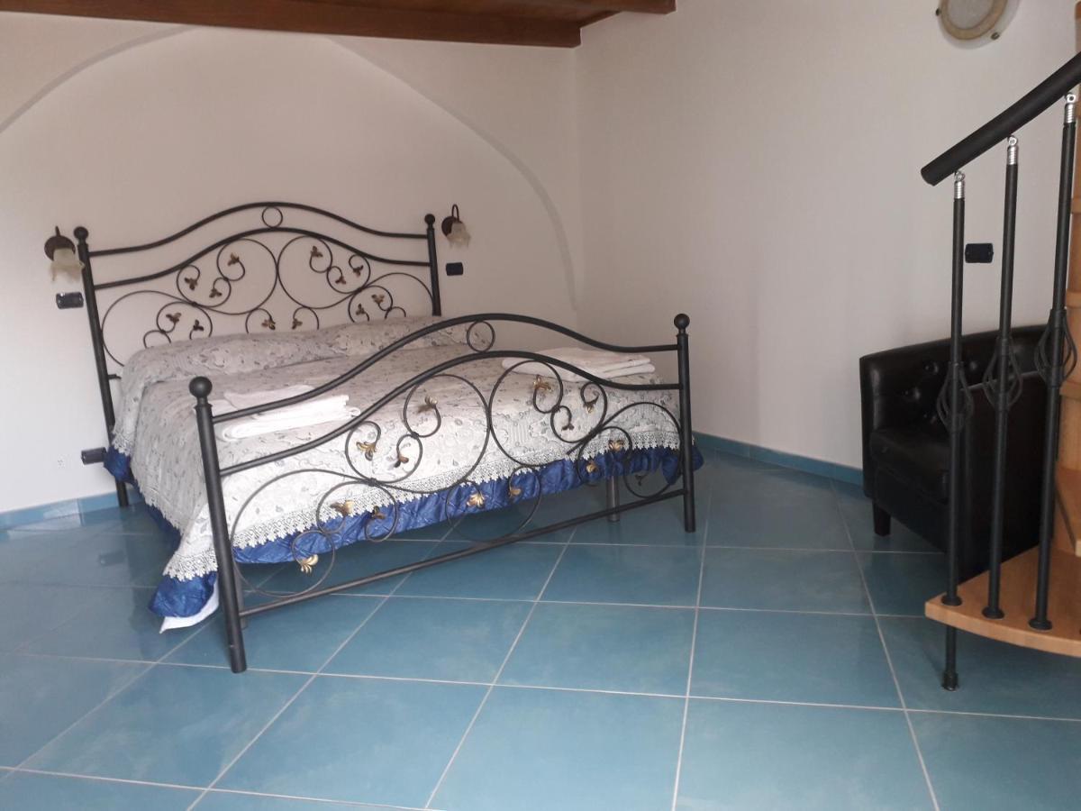 コンカ・デイ・マリーニ Rifugio Stellato Bed & Breakfast エクステリア 写真